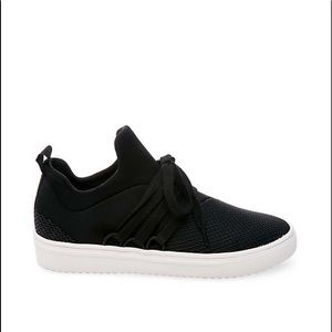Steve Madden Lancer Sneakers